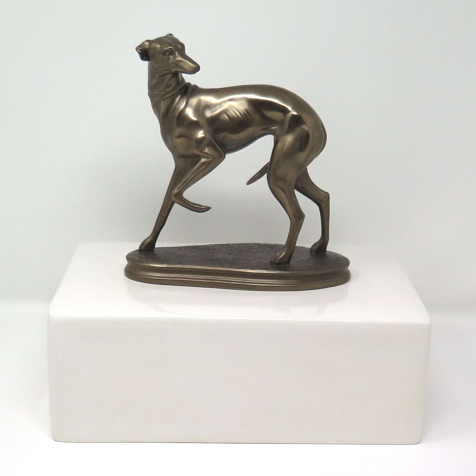 Whippet Urne